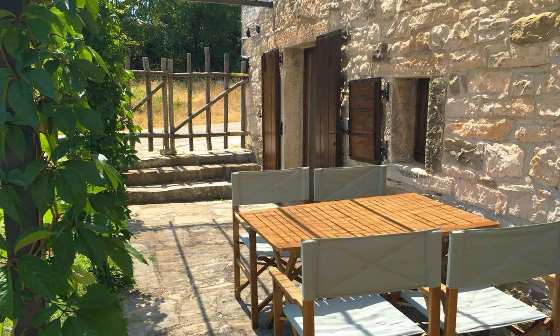 Villas Martincici With Large Pool Grožnjan Hırvatistan